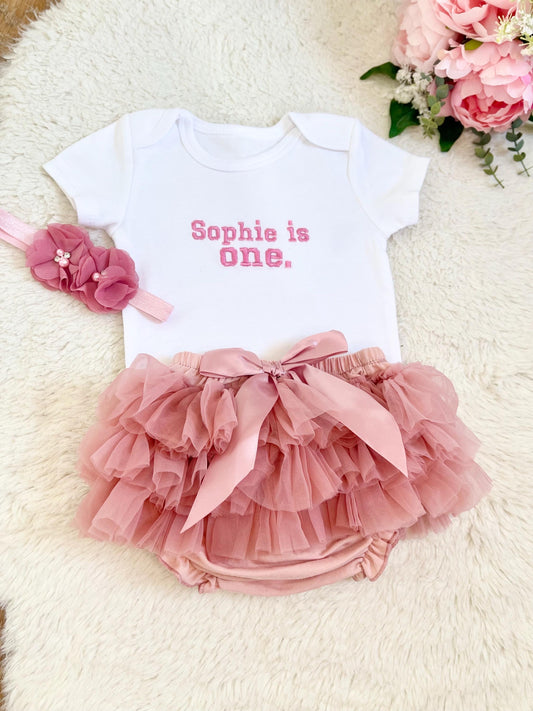 Girls Cake Smash Outfit, Baby tutu bloomers for 1st Birthday - Personalized with Name Embroidery